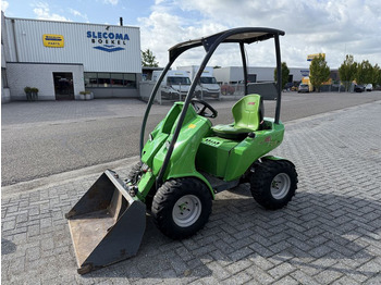 Cargadora de ruedas AVANT