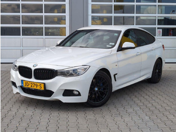 Hatchback BMW