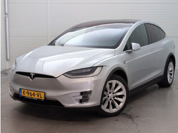 SUV/ Todoterreno TESLA