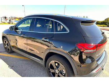 Coche MERCEDES-BENZ