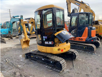 Miniexcavadora CATERPILLAR 303.5E