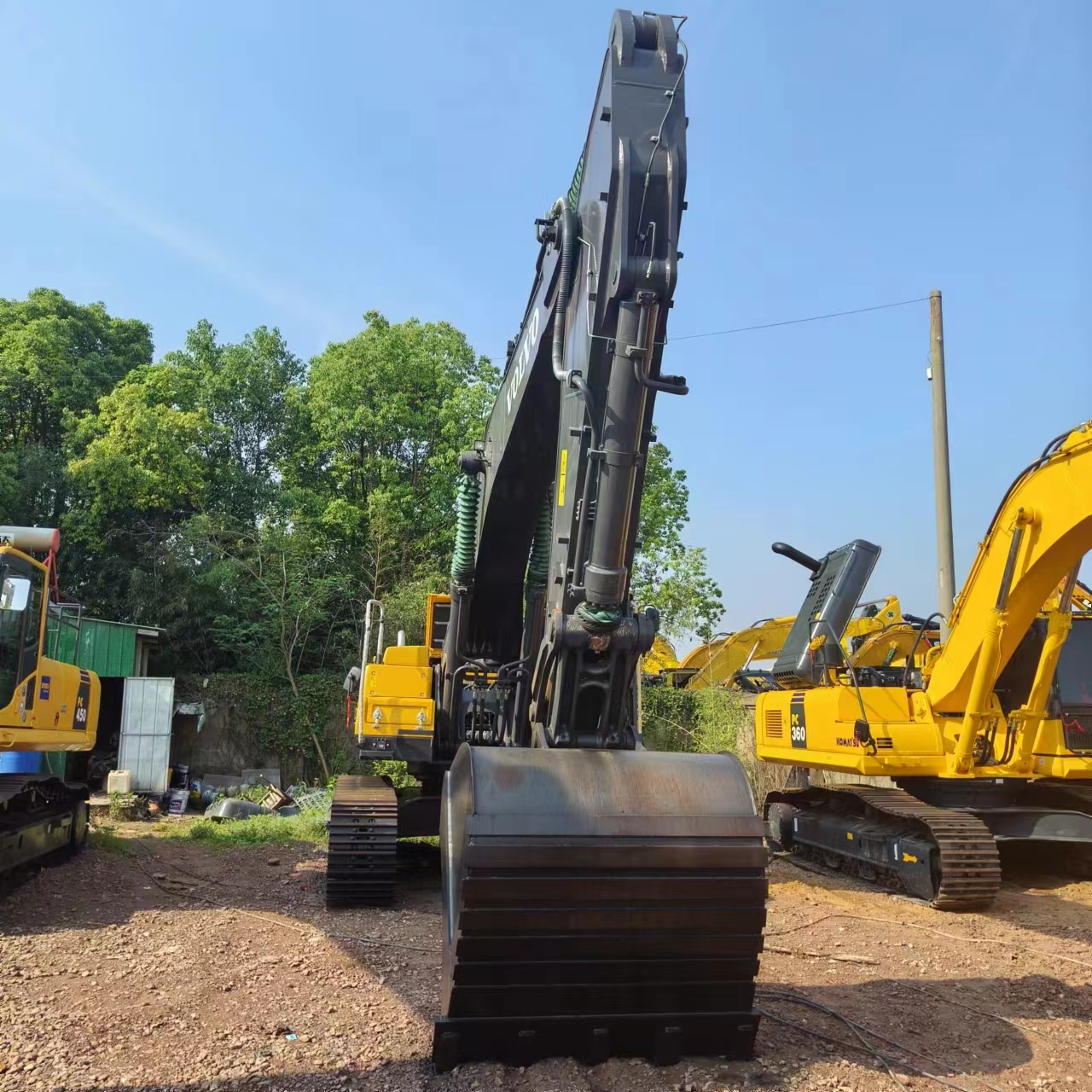 Excavadora de cadenas VOLVO EC480: foto 4