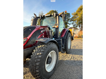Tractor VALTRA T174
