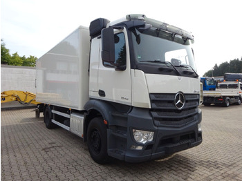 Camión caja cerrada MERCEDES-BENZ Antos