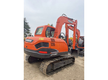 Excavadora de cadenas DOOSAN DX80: foto 5
