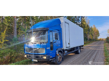 Camión VOLVO FL 220