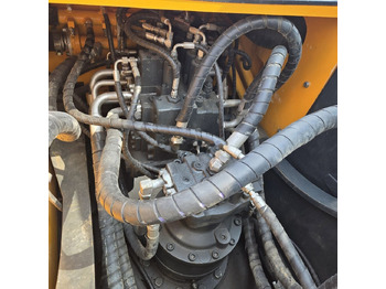 Excavadora de cadenas Hyundai R225-9S: foto 3