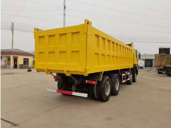 Camión volquete SINOTRUK HOWO