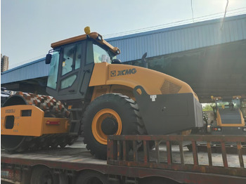 Apisonadora de asfalto XCMG XS203J