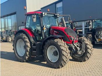 Tractor Valtra N134 Hitech: foto 2
