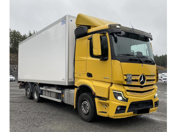 Camión frigorífico para transporte de alimentos MERCEDES-BENZ Atego 2853: foto 3
