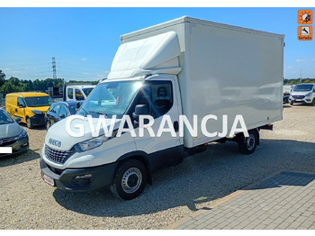 Furgoneta caja cerrada IVECO Daily 35s14
