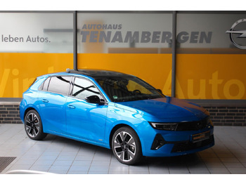 Coche OPEL