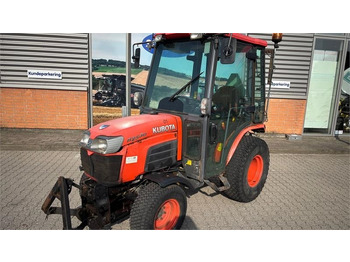 Tractor municipal KUBOTA