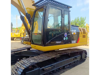 Excavadora CATERPILLAR 320D