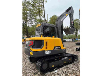 Excavadora de cadenas High Quality Used Volvo EC60D Excavator for Sale 6 Ton Compact Machine, Excellent Condition, Ready for Work!: foto 2