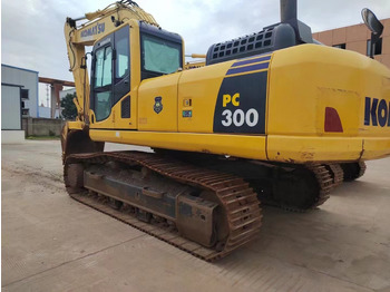 Excavadora de cadenas KOMATSU PC300-8: foto 2