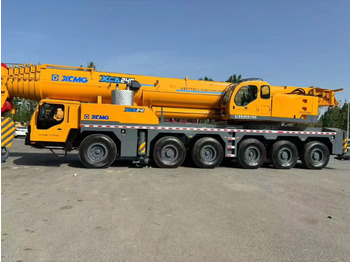 Grúa todo terreno XCMG XCA240