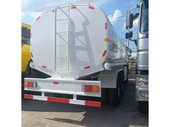 Camión cisterna SINOTRUK HOWO 371: foto 5