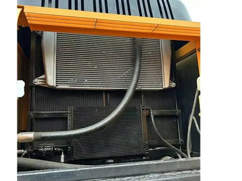 Excavadora de cadenas 2020 Hyundai R305: foto 5 Excavadora de cadenas 2020 Hyundai R305: foto 5