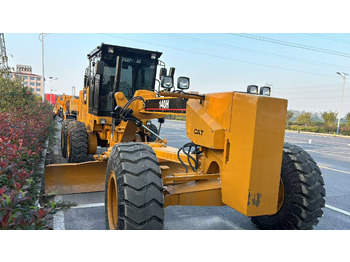 Grader CATERPILLAR 140H used motor grader source supplier: foto 2 Grader CATERPILLAR 140H used motor grader source supplier: foto 2