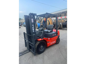 Carretilla elevadora diésel HELI