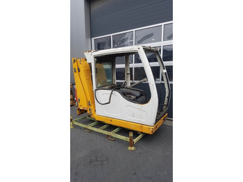 Cabina e interior LIEBHERR