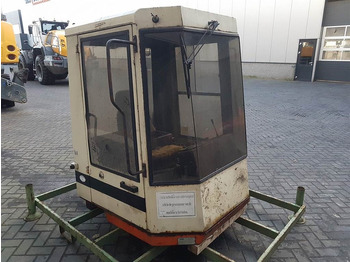 Cabina e interior SCHAEFF