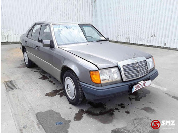 Coche MERCEDES-BENZ