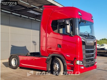 Cabeza tractora nuevo Scania S460 4X2 Retarder 2xTanks LED Standklima ACC Euro 6: foto 3 Cabeza tractora nuevo Scania S460 4X2 Retarder 2xTanks LED Standklima ACC Euro 6: foto 3