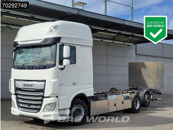 Leasing de DAF XF 530 XF 6X2 2000kg Ladebordwand Lift+Steering-Axle Navi ACC Euro 6 DAF XF 530 XF 6X2 2000kg Ladebordwand Lift+Steering-Axle Navi ACC Euro 6: foto 1
