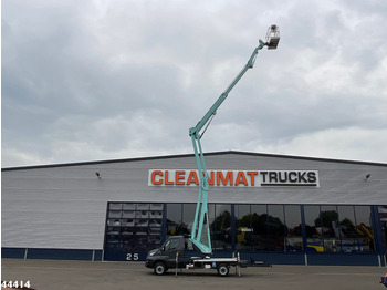 Camión Iveco Daily 35S12 20 Meter hoogwerker + JIB Just 6.039 km!: foto 2 Camión Iveco Daily 35S12 20 Meter hoogwerker + JIB Just 6.039 km!: foto 2