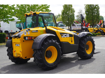 Leasing de JCB 526-56 AGRI Plus / 5.6 m telescopic loader / joystick JCB 526-56 AGRI Plus / 5.6 m telescopic loader / joystick: foto 5 Leasing de JCB 526-56 AGRI Plus / 5.6 m telescopic loader / joystick JCB 526-56 AGRI Plus / 5.6 m telescopic loader / joystick: foto 5