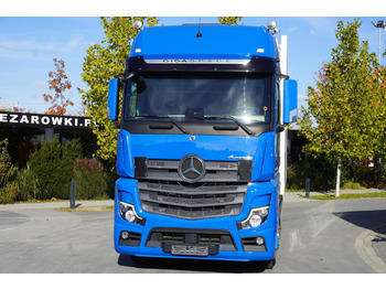 Leasing de MERCEDES-BENZ Actros 2548 E6 / GIGA / Cab Lounge chair / Lamberet Refrigerator / Carrier Supra 950 MERCEDES-BENZ Actros 2548 E6 / GIGA / Cab Lounge chair / Lamberet Refrigerator / Carrier Supra 950: foto 5