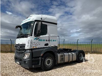 Cabeza tractora MERCEDES-BENZ Actros 1845