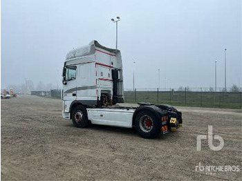 Cabeza tractora DAF XF105 4x2: foto 2