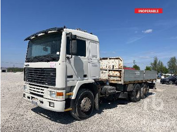 Camión caja abierta VOLVO F12