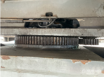 Plataforma articulada 2016 Skyjack SJ51AJ 4WD Diesel Articulating Boom Lift: foto 5