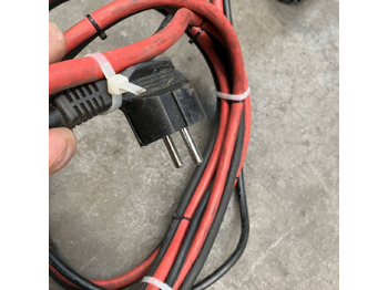 Recambio para Equipo de manutención Hawker 24V/72A Lifetech TC1LT: foto 4