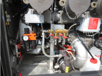 Camión cisterna VOLVO FM: foto 5 Camión cisterna VOLVO FM: foto 5