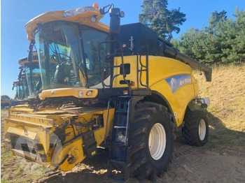 Cosechadora de granos NEW HOLLAND CR980