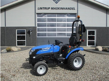 Tractor municipal SOLIS