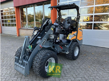 Cargadora articulada GIANT