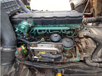 Motor y piezas VOLVO FL