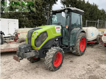 Tractor CLAAS Nexos