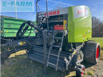 Empacadora de pacas cuadradas CLAAS