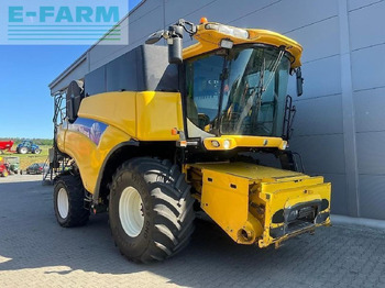 Cosechadora de granos NEW HOLLAND CR9070