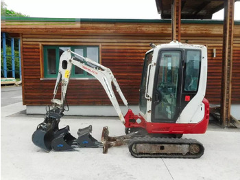 Miniexcavadora TAKEUCHI