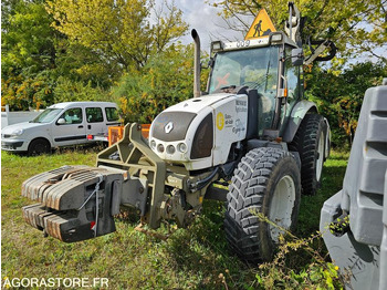 Tractor RENAULT