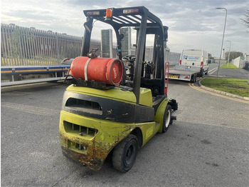 Carretilla elevadora de gas Clark C25G: foto 5